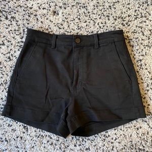 Everlane cotton twill black shorts
